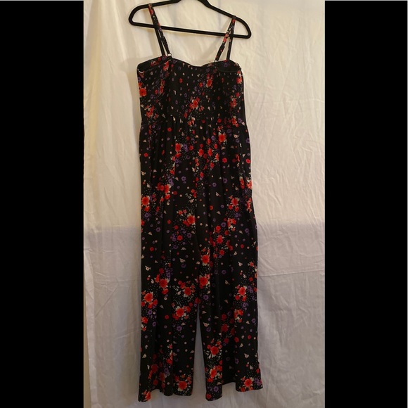 Floral Black Jumpsuit - Picture 2 of 3